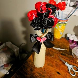 7 rose bouquet (ribbon) pink and black.